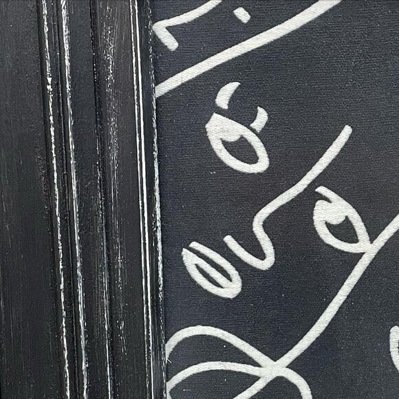 Upcycled decorative wall wood frame 14"X16" - Black and white - Picture 3 of 3